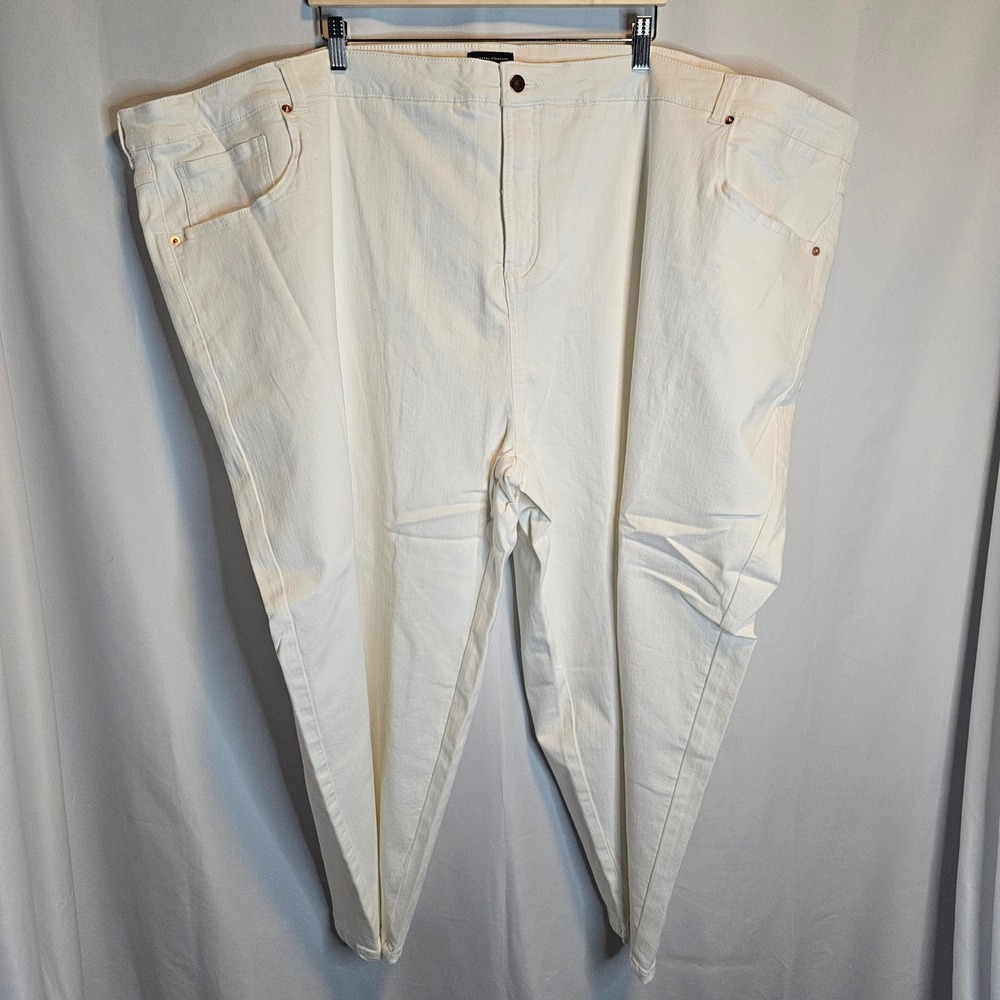 Universal Standard White Denim Jeans Size 38 Plus‎ Size Straight Leg